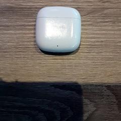 Airpod, rapporterat av EBS Tramplein med iLost