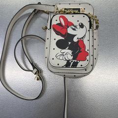 バッグ がiLostで IKEA Utrecht によって報告されました