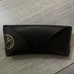 Zonnebril Ray-Ban inclusief hoesje, jak zgłoszono do iLost