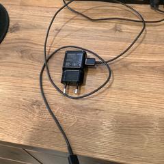 Chargeur Samsung, segundo informou MEININGER Hotel Marseille Centre la Joliette usando iLost