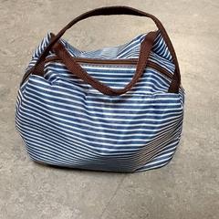 Borsa - Lunch/koeltas, come riportato da Centraal magazijn utilizzando iLost