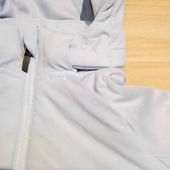 Kamizelka, zgłoszono przez Beekse Bergen Resorts en Hotel przy użyciu iLost