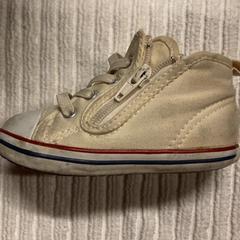 Scarpa, come riportato da IKEA長久手 utilizzando iLost