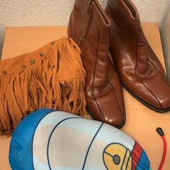 Neck pillow, Boots & Skirt travel pillow, blue, as reported by MEININGER Hotel Amsterdam Amstel using iLost