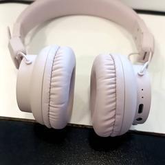 Hodetelefoner, som rapportert av Arriva Limburg Noord ved bruk av iLost