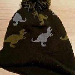 Roupa Muts, segundo informou Regio Antwerpen - Brussel usando iLost