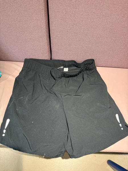 スポーツパンツ