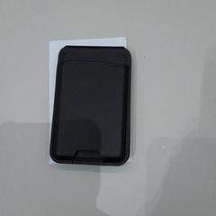 Pasjeshouder, as reported by Van der Valk Hotel Schiphol using iLost