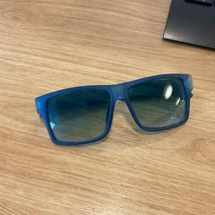 Gafas de sol, segundo informou Gemeente Alkmaar usando iLost