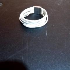 Jewelry Armband, as reported by Apenheul using iLost