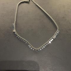 Halskette, gemeldet von Van der Valk Hotel Houten über iLost