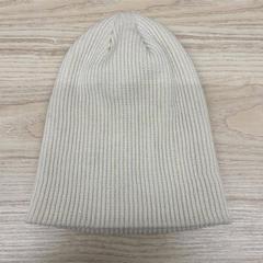 帽子 ニット 白 がiLostで IKEA前橋 によって報告されました