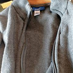 Gilet enfant Gris, a été signalé par IKEA Rennes - Pacé utilisant iLost