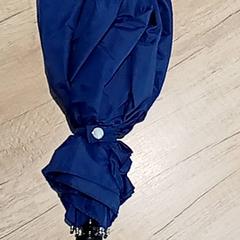 Dáždnik, ako bolo nahlásené Regio Antwerpen - Brussel pomocou iLost