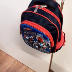 Mochila, segundo informou Qbuzz ZHN usando iLost