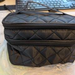 İLost kullanarak Inntel Hotels Utrecht Centre tarafından bildirildiği gibi Tuvalet malzemeleri