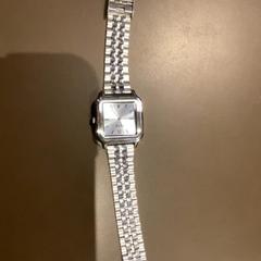 Armbandsur, rapporterat av MEININGER Hotel Brussels City Center med iLost