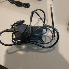 Laptop töltő, amint azt TU/e - Receptie Neuron az iLost segítségével jelentette.