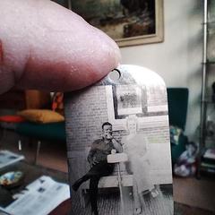 Stalen sleutelhanger met ingegraveerde foto.s., gerapporteerd met iLost