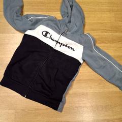 Casaco Gris, como reportado por IKEA Nice Saint Isidore utilizando o iLost