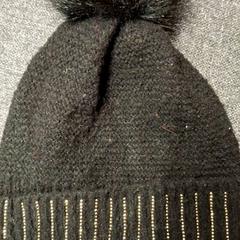 Gorro, segundo informou IKEA Paris Nord Roissy usando iLost