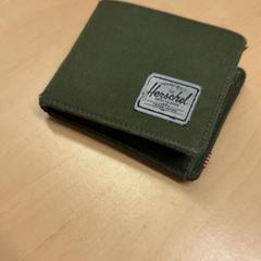 المحافظ، كما تم الإبلاغ عنه بواسطة RET عبر iLost