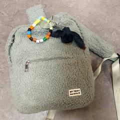 Batoh - Teddystof  groen, jak nahlášeno Regio Oost-Vlaanderen pomocí iLost