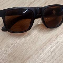 Okulary, zgłoszono przez IKEA Montpellier przy użyciu iLost