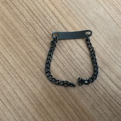 Náramek, jak nahlášeno Breng Arnhem pomocí iLost