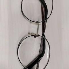 Glasögon, rapporterat av Arriva Limburg Zuid med iLost