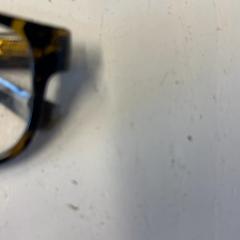 Glasögon, rapporterat av HTM med iLost