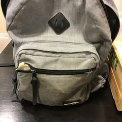 Zaino, come riportato da Qbuzz U-OV utilizzando iLost