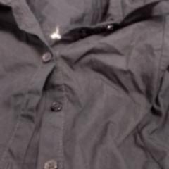 Blusa Blauw, segundo informou Qbuzz Fryslân usando iLost