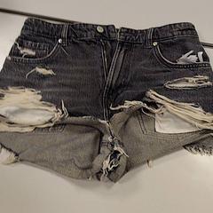 Šortky broek, ako bolo nahlásené Vrije Universiteit Amsterdam pomocou iLost