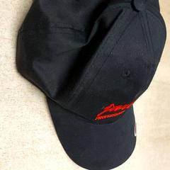 Kleding - Pet, amint azt Centraal magazijn az iLost segítségével jelentette.