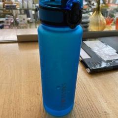 병 blauw, iLost를 사용하여 Hortus에 보고됨