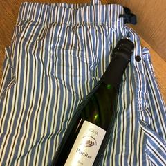 Bottiglia & Pantaloni, come riportato da Van der Valk Hotel Kasteel TerWorm utilizzando iLost