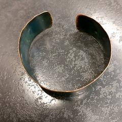 Bracelet, as reported by Rotterdam The Hague Airport using iLost