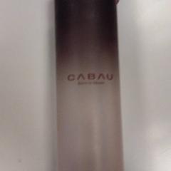 Láhev na vodu Roze, jak nahlášeno Vrije Universiteit Amsterdam pomocí iLost