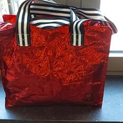 İLost kullanarak Regio Oost-Vlaanderen tarafından bildirildiği gibi Çanta - Draagtas