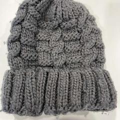 Kleding - Muts, jak nahlášeno Centraal magazijn pomocí iLost