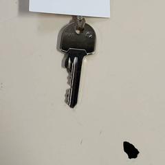 Keys, as reported by Regio Antwerpen - Brussel using iLost