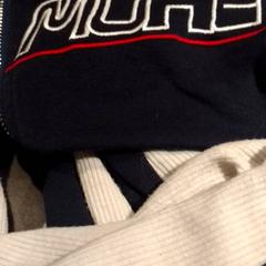 Gilet, a été signalé par TivoliVredenburg utilisant iLost