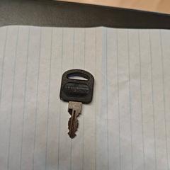 Chave, como reportado por IKEA Brno utilizando o iLost