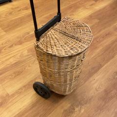 Boodschappenkar, zoals gemeld door HTM met iLost