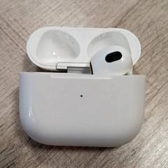 Držiak na štuple do uší, ako bolo nahlásené RRReis Trein Amersfoort / Ede-Wageningen pomocou iLost