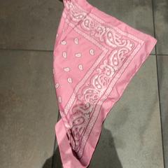 Bandana Pink, pattern, rapporterat av MEININGER Hotel Amsterdam City West med iLost
