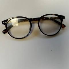 Glasögon Bruin op sterkte, rapporterat av Bobbejaanland med iLost