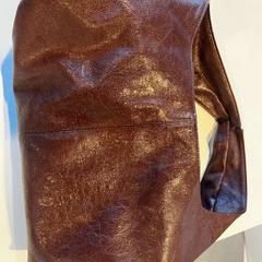 حقيبة يد - Beneens، كما تم الإبلاغ عنه بواسطة Centraal magazijn عبر iLost