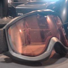 Kování Zwarte skibril Sinner, jak nahlášeno SnowWorld Landgraaf pomocí iLost